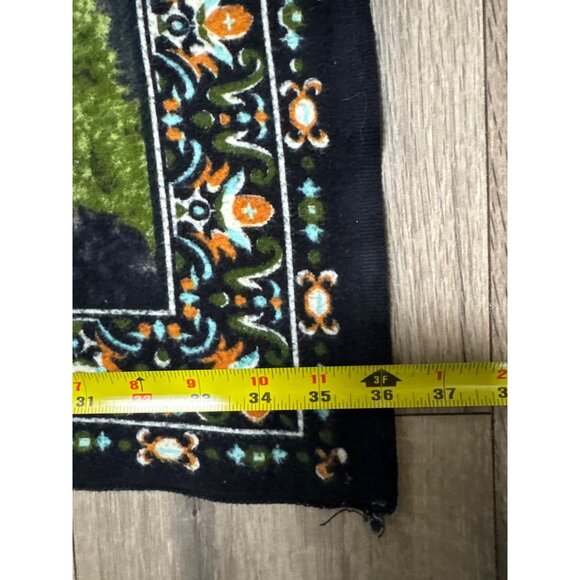 Tiger Print Cotton Wall Hanging/Throw Blanket 51" X 36" With Ornate Border - Picture 4 of 6